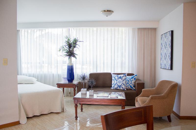 Portal Del Rodeo Aparthotel 3*